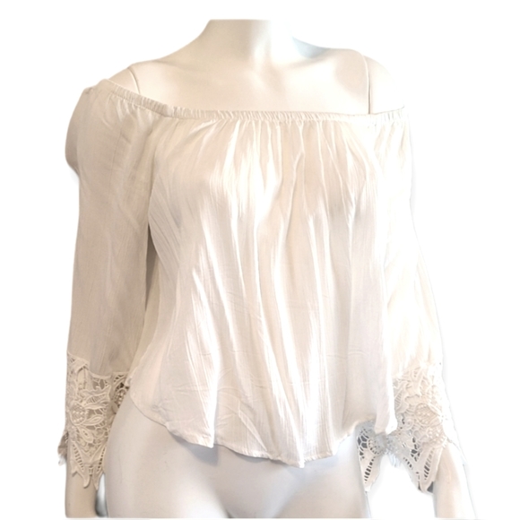 Ambiance NWT Off White Off Shoulder Gauze Top size Medium - Picture 1 of 5